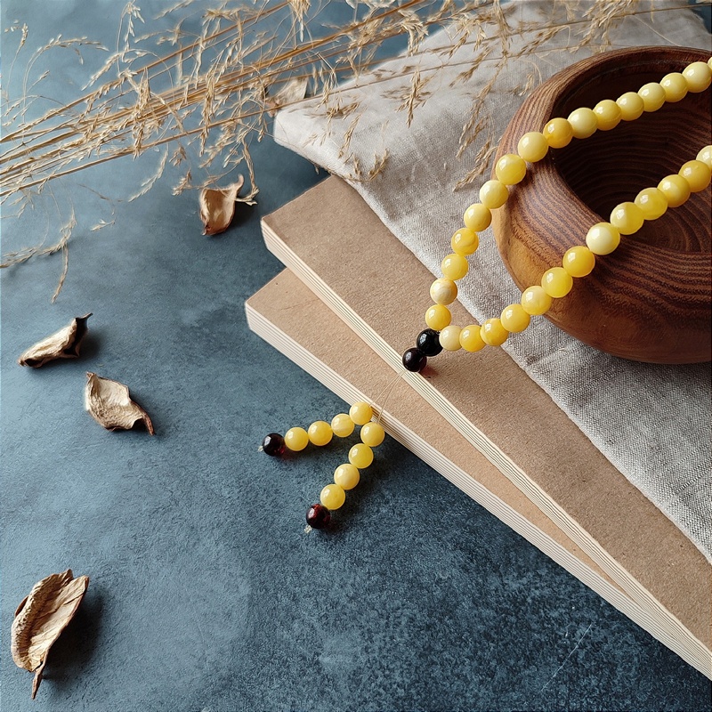 Четки будд. янтарь