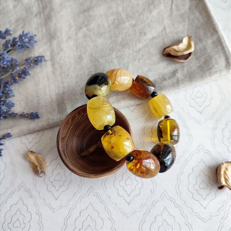Браслет "Бочата" янтарь