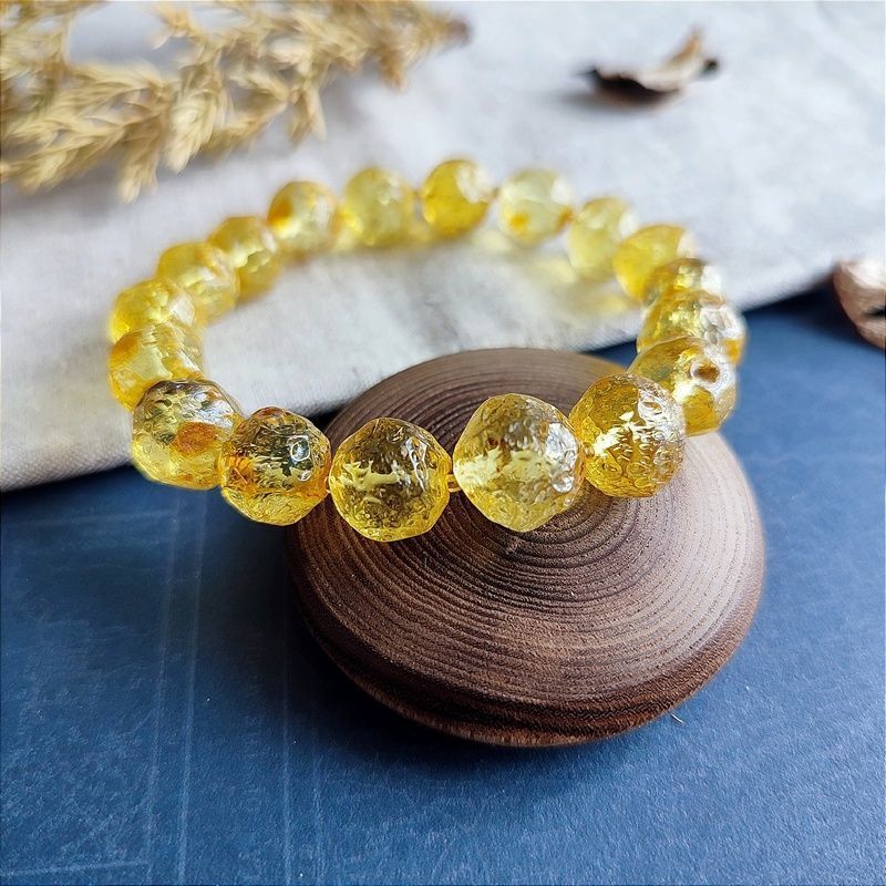 Браслет "Кусанка" янтарь