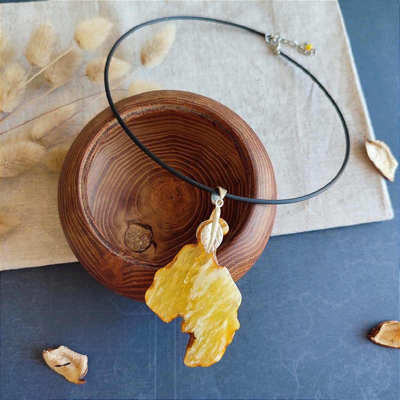 Колье янтарь 7301214077 (3)