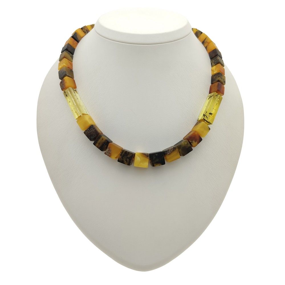 Бусы "Куб" из янтаря