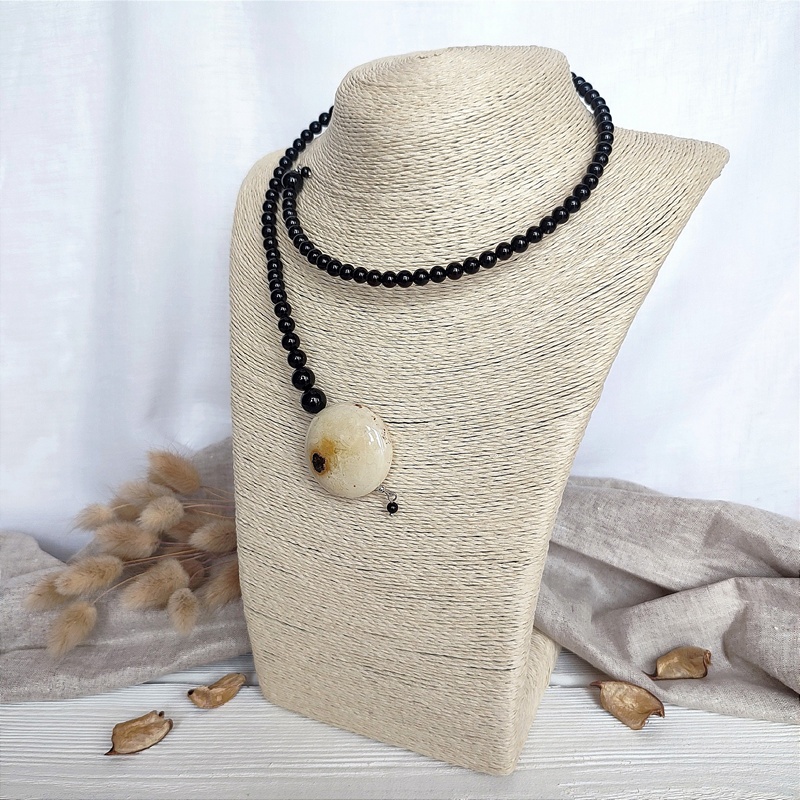 Колье 