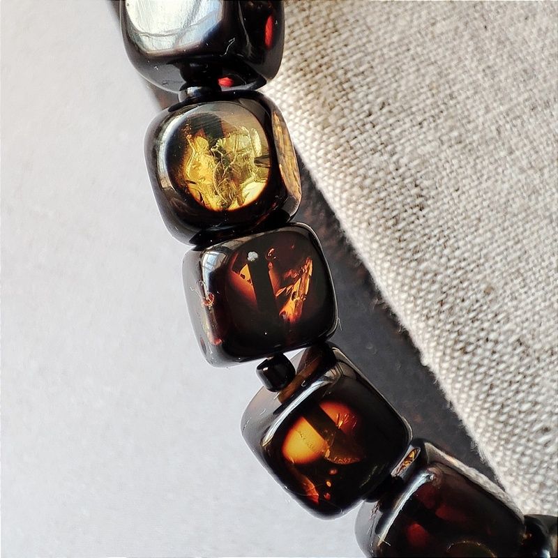 Браслет "Куб" янтарь