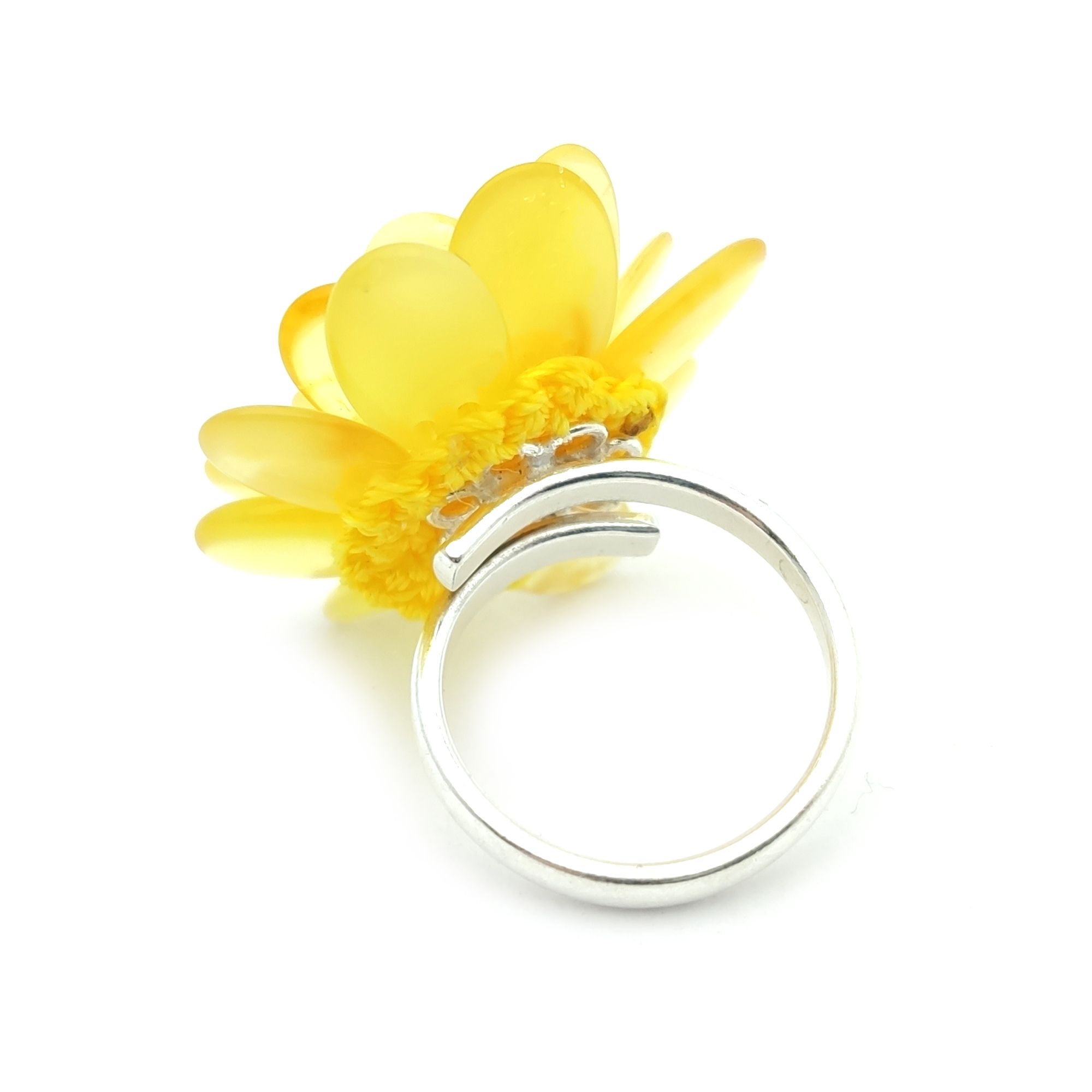 Кольцо "Цветок" янтарь