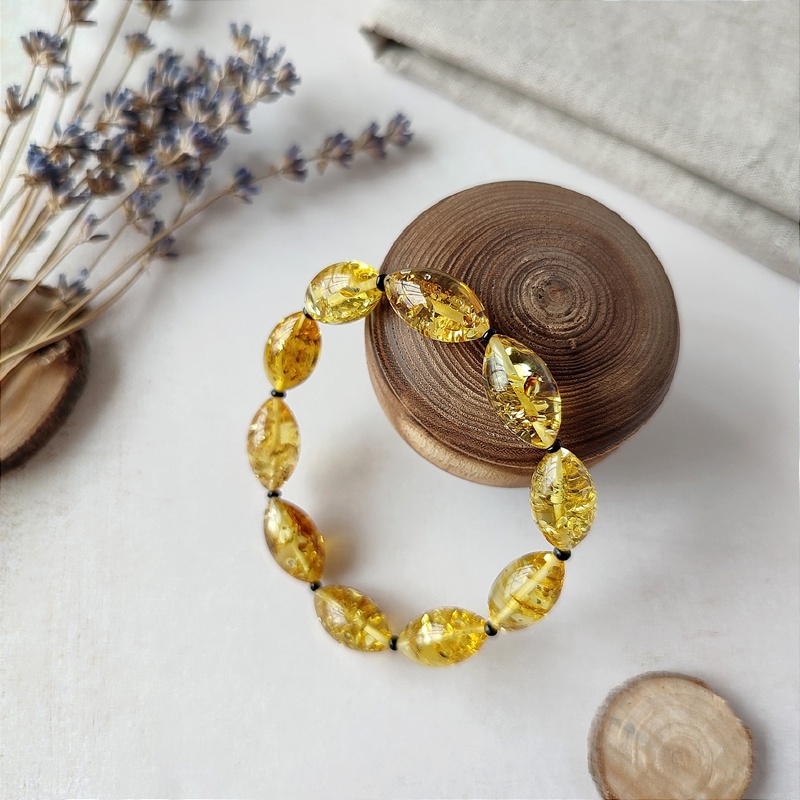 Браслет "Оливка" янтарь