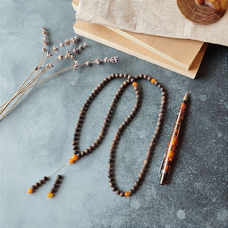 Четки будд. янтарь