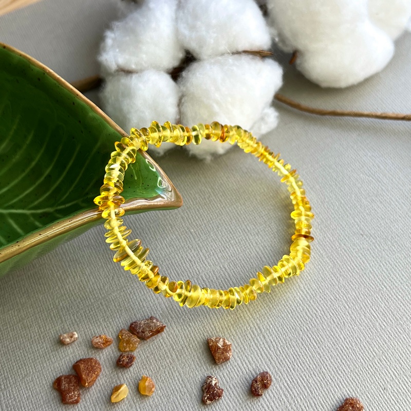 Браслет "Галька" янтарь