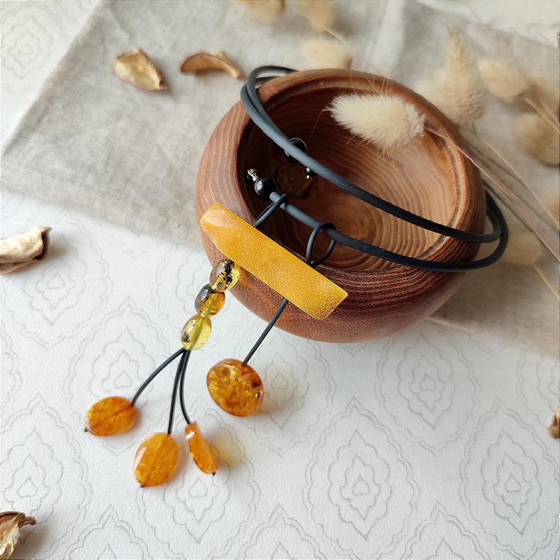 Колье 