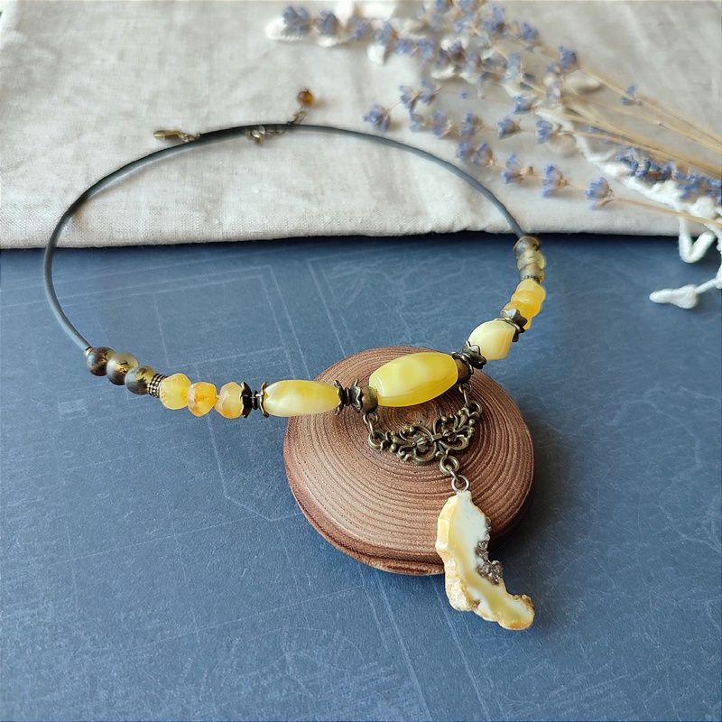 Колье 