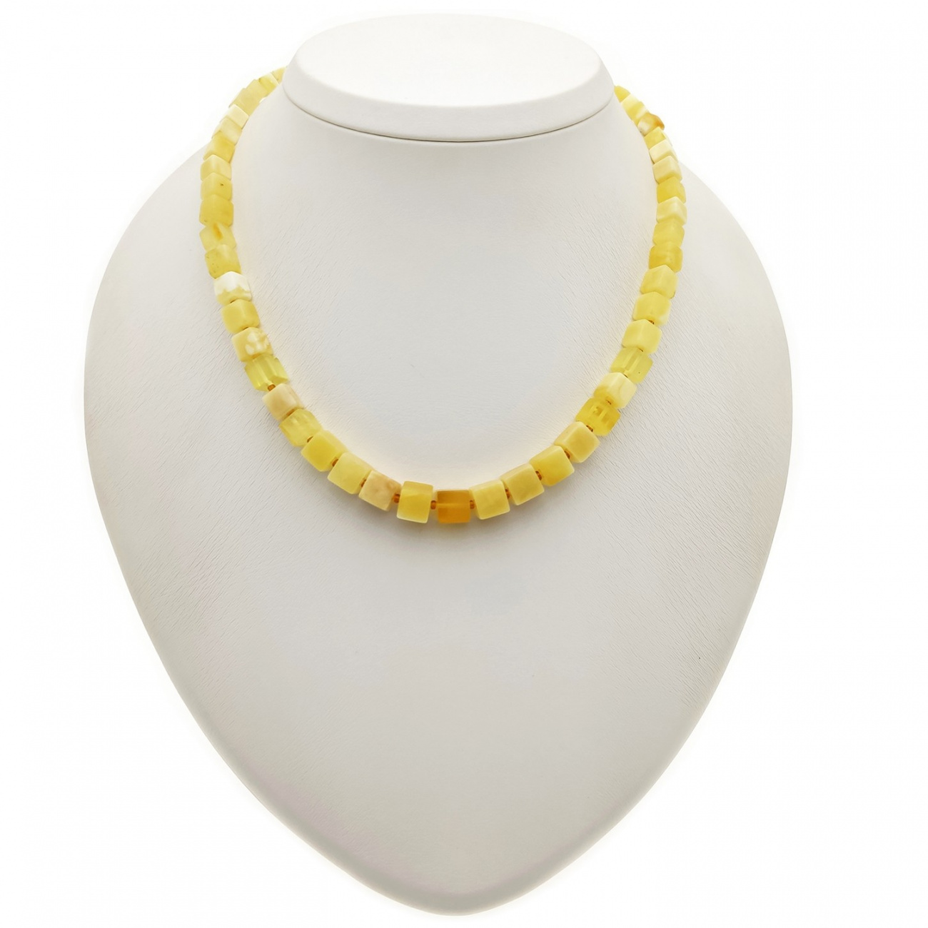 Бусы "Куб" из янтаря