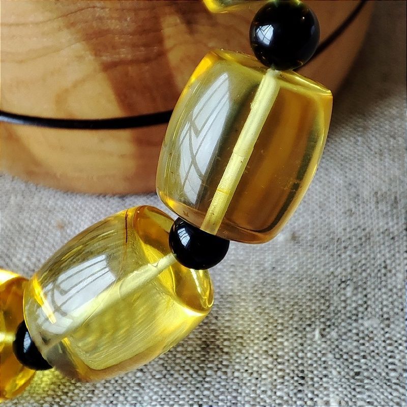 Браслет "Бочата" янтарь