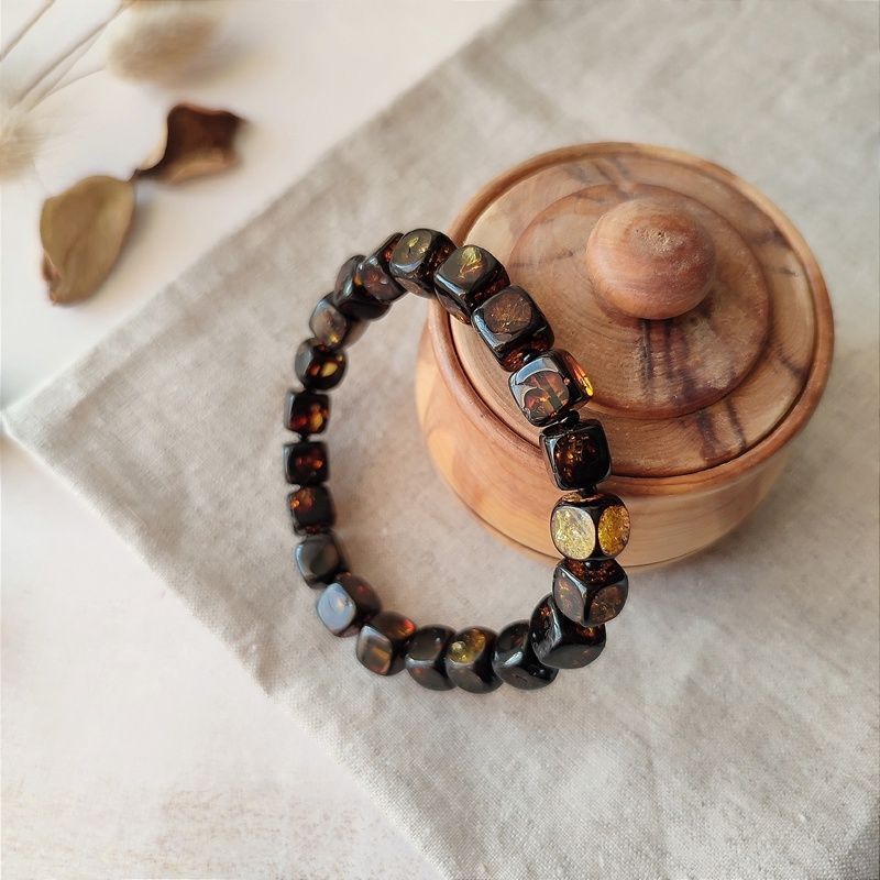 Браслет "Куб" янтарь